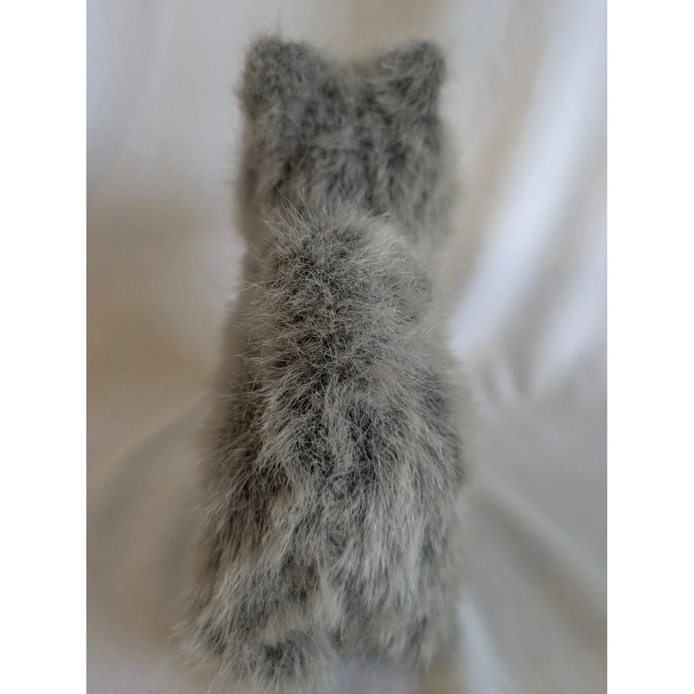 American Girl Doll Husky Dog named Pepper Plush Stuffed Animal Toy Gray‎ White